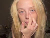Hey, I’m 20 years old and I love to pleasure others, if you