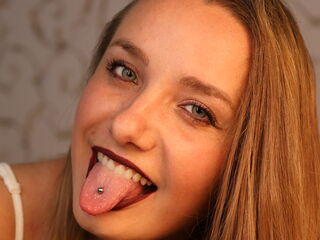 free video chat BelleCox