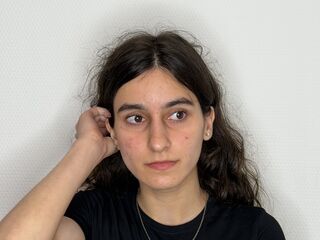 free hardcore webcam FondaYarbro