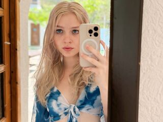 shower livecam JuneLane