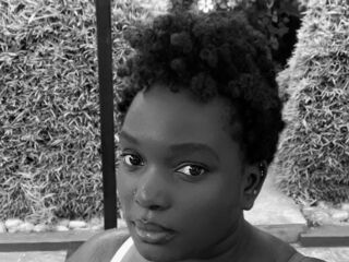 nude web cam SashaVibez