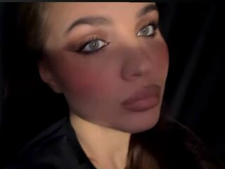 chat room live sex cam SeemaRedhouse