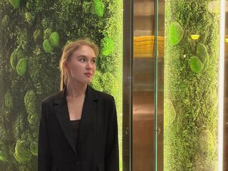 naughty chat room EdaNoreikaite