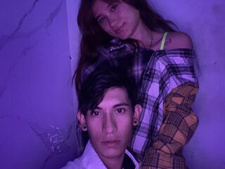 couple webcamsex AnnyaAndRick