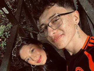 webcam striptease IanandBrithany