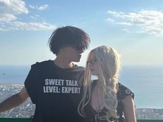 webcamgirl oral sex LucilleAndMoriah