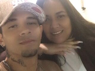 naughty cam girl sucking cock YobanaReina