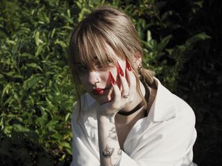 live bdsm sex show LiyaLuna