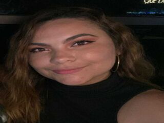 camgirl live sex AidaWilliam