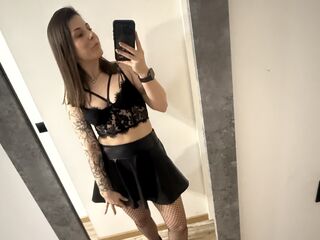 chat room live webcam AlanaDorgan