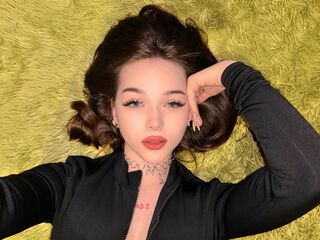 camgirl chatroom AliceAdkins