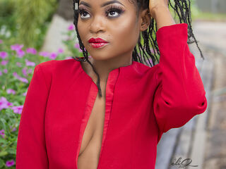 cam girl fingering AmaAmivie