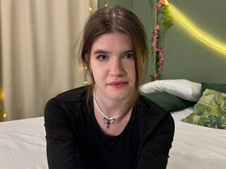 fingering girl chatroom AngelinaLing
