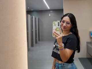 kinky cam AnitMiller