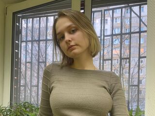 naked cam chatroom AshleyAytes