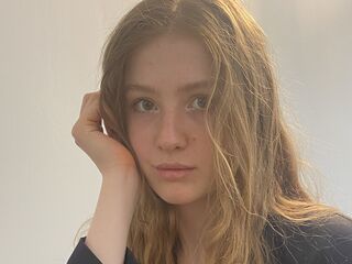 live teaser webcam AuraTyce