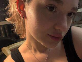 bedroom web cam ChloeDemaio