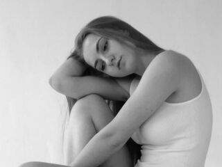 camwhore live CwenGammell