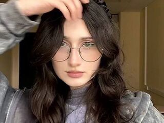 fingering webcamgirl picture DianneBrowie