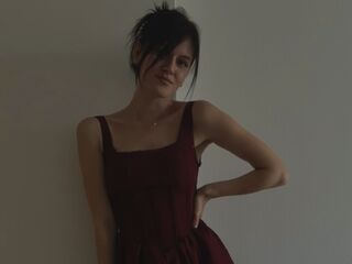 beautiful girl DiedreNiquette