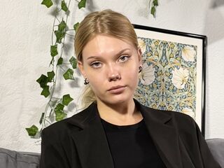 free hardcore sex webcam DonellaAndra