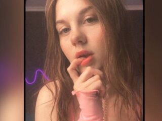 live webcam model DynaBae