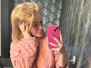 cam girl sex photo ElizabethCamaro
