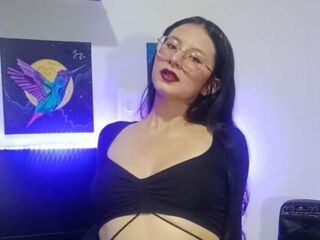 jasmin camgirl chatroom EmberCullen