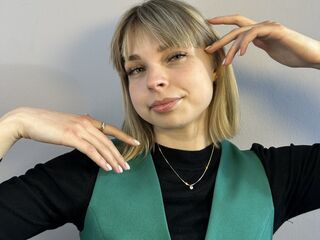 jasmin livecam EmelineBurrough