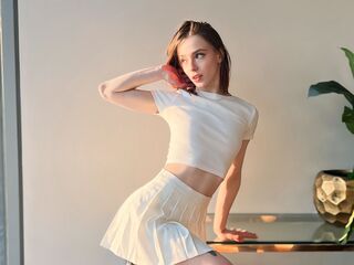 camgirl masturbating EmmaFlorences