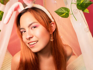 dirty cam picture EmmaMonnet