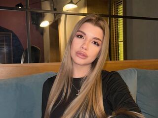 adult cam sex EmmyRamsdell