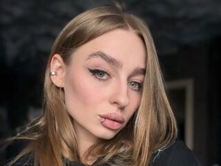 free live chatroom EvaVotta