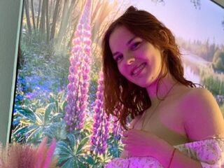 naked girl with webcam masturbating with vibrator GloriaGer