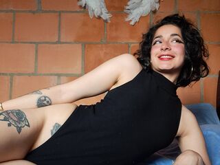 fingering cam girl GretaMo