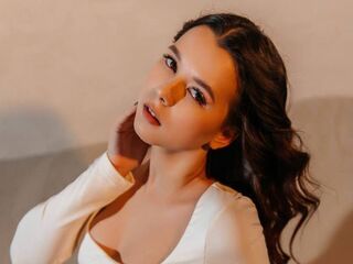 camgirl playing with sextoy HannahMon