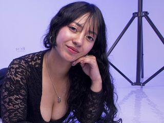 livecam IsabellaBot
