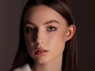 live chat room JaneneFeig