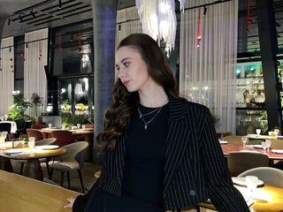 mastubating web cam girl JanethDevalk