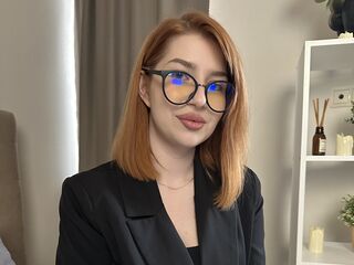 cam girl playing with sextoy JeanetteMorgan