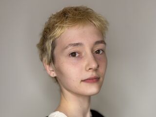 kinky cam photo JenelleBarette