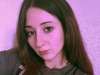 fingering webcamgirl JuleEiden