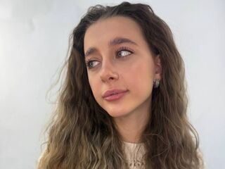 bedroom live webcam KamiZinni