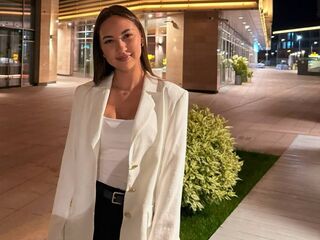 cam girl cam sex KaranAreas