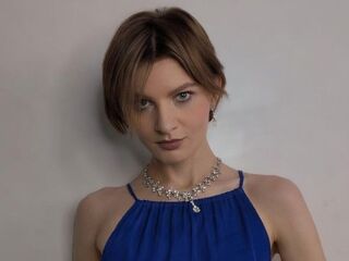 beautiful girl KarinaBiz