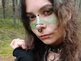 camgirl playing with dildo KateSparis