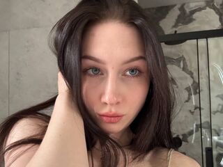 Kinky webcam KenaHalnon