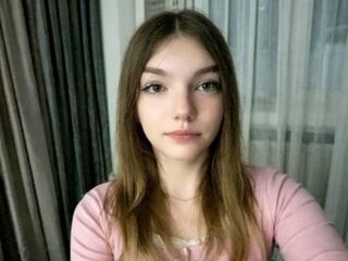 adult webcam chat room KoriMatinez