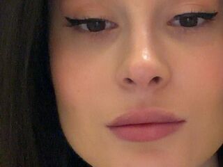 girl shaving pussy KrystinTuchman