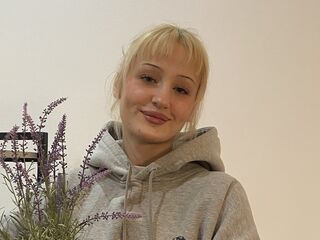 cam girl sex chat KyungMikes